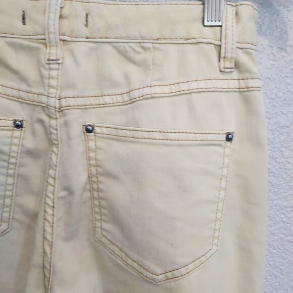 Free People Pale Yellow Denim Slim Straight Leg Jeans Size 27 - Picture 10 of 12